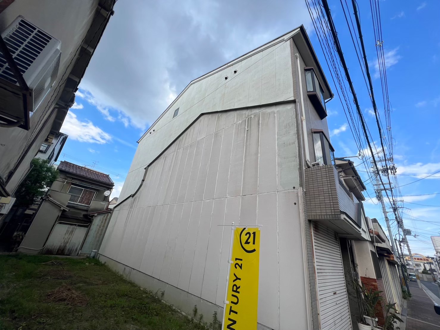 大阪府東大阪市H様の外壁塗装事例before